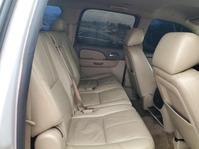 Photo 11 from auction – 2010 CHEVROLET SUBURBAN C with VIN 1GNUCJE02AR100256