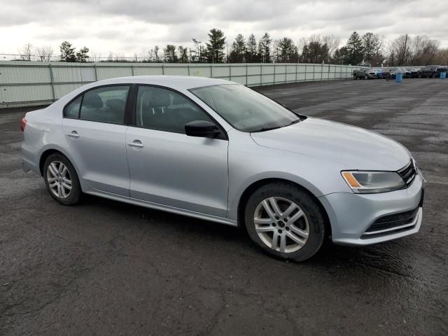 Photo 4 from auction – 2015 VOLKSWAGEN JETTA BASE with VIN 3VW2K7AJ3FM251519