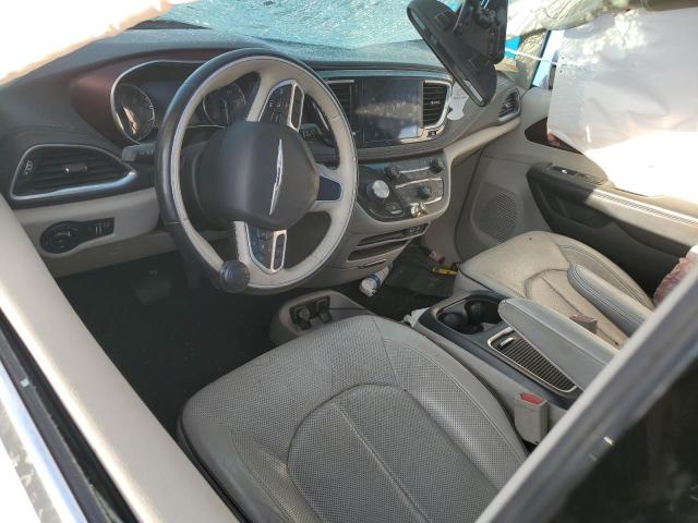 Photo 8 from auction – 2017 CHRYSLER PACIFICA L with VIN 2C4RC1GG6HR656728