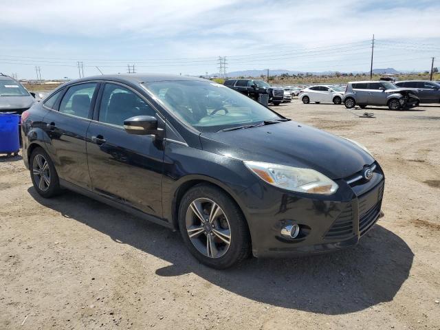 Снимка 4 от търг – 2014 FORD FOCUS SE с VIN 1FADP3F28EL235572