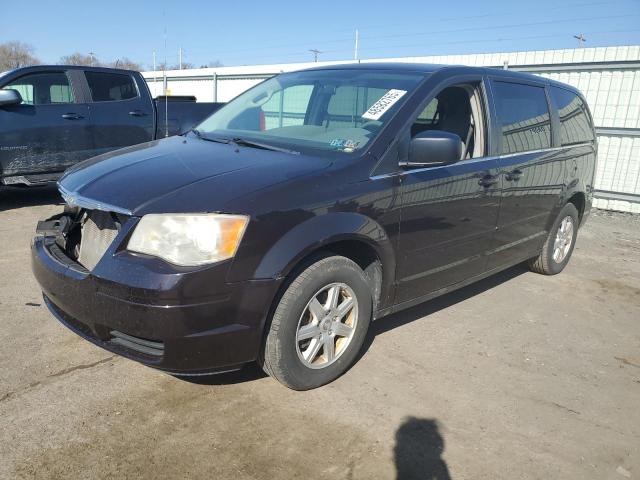 Photo 1 from auction – 2010 CHRYSLER TOWN & COU with VIN 2A4RR2D17AR423526