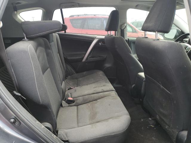 Photo 11 from auction – 2017 TOYOTA RAV4 XLE with VIN JTMWFREV2HD100400
