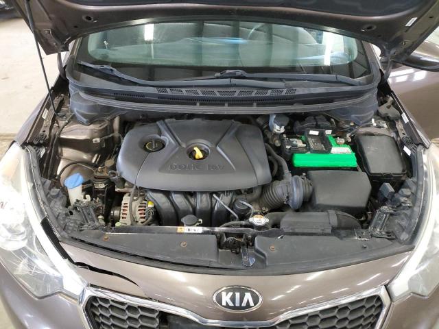 Photo 11 from auction – 2014 KIA FORTE LX with VIN KNAFX4A66E5223666