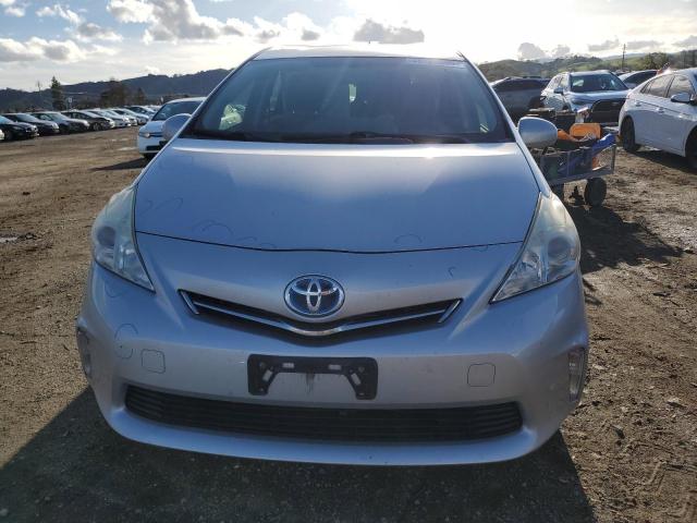 Photo 5 from auction – 2013 TOYOTA PRIUS V with VIN JTDZN3EU9D3242862