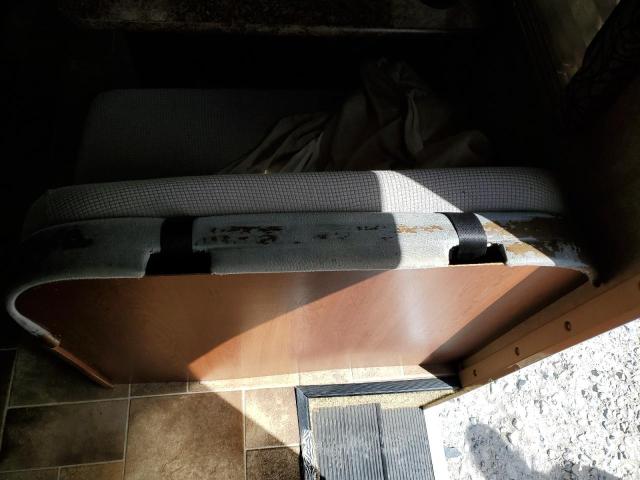 Photo 9 from auction – 2016 FORD ECONOLINE with VIN 1FDXE4FS3GDC39296