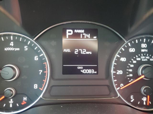 Photo 9 from auction – 2018 KIA FORTE LX with VIN 3KPFK4A73JE210169