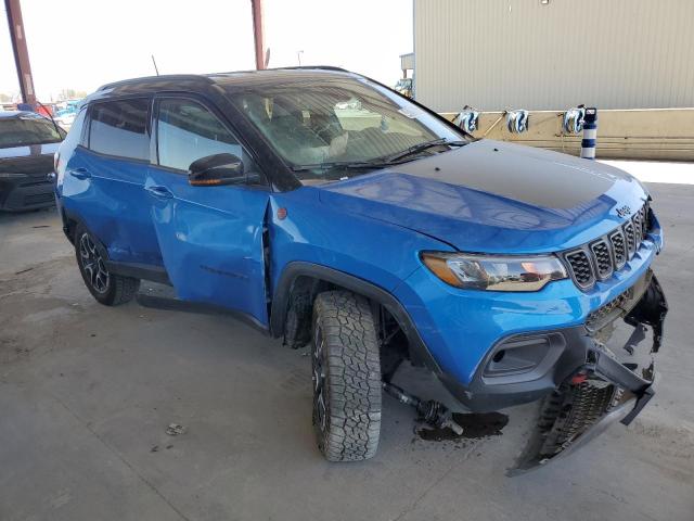 Снимка 4 от търг – 2025 JEEP COMPASS TR с VIN 3C4NJDDN5ST523813