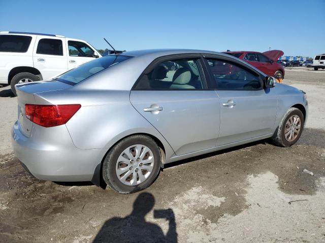 Zdjęcie 3 z aukcji – 2013 KIA FORTE EX z VIN KNAFU4A25D5735259