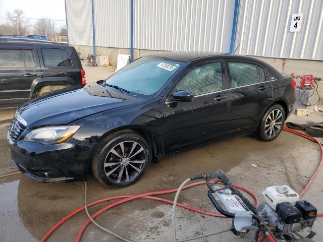 CHRYSLER 200 TOURIN 2013 with VIN 1C3CCBBG4DN723955 - Photo from auction