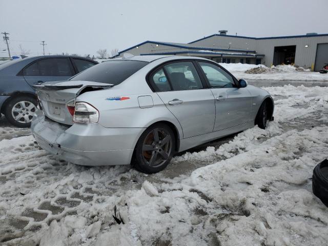 Photo 3 from auction – 2007 BMW 328 XI with VIN WBAVC935X7KZ70071