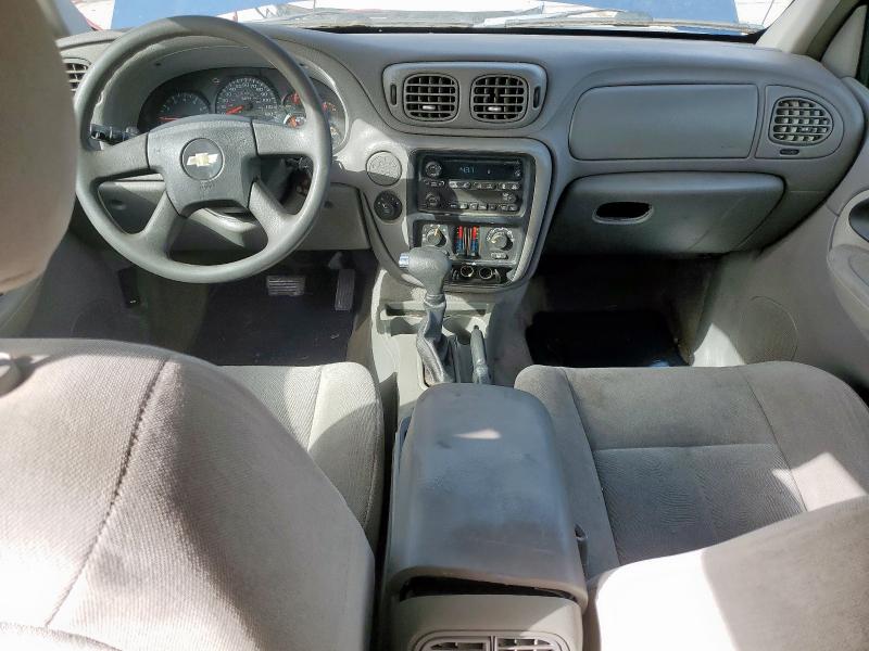 Photo 8 from auction – 2005 CHEVROLET TRAILBLAZE with VIN 1GNDS13S352114575