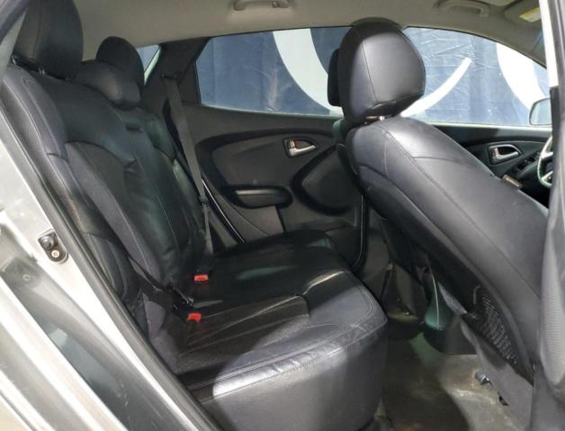 Photo 11 from auction – 2012 HYUNDAI TUCSON GLS with VIN KM8JUCAC5CU403256