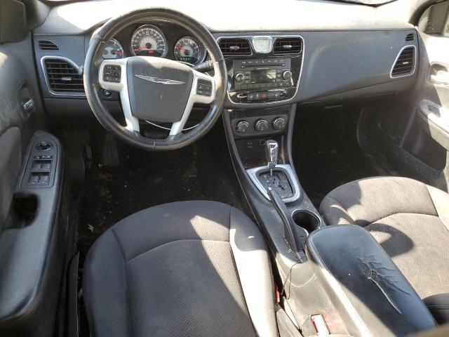 Photo 8 from auction – 2013 CHRYSLER 200 TOURIN with VIN 1C3CCBBB0DN584220