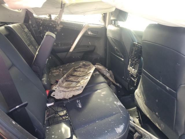 Photo 11 from auction – 2015 TOYOTA RAV4 LIMIT with VIN 2T3DFREV6FW372522