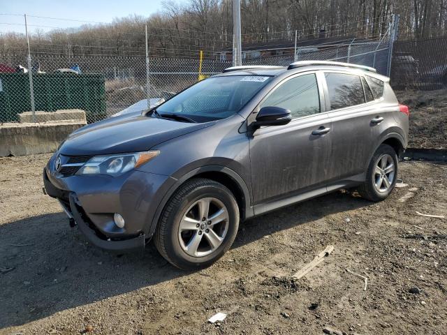TOYOTA RAV4 XLE 2015 with VIN JTMRFREV9FJ028199 - Photo from auction