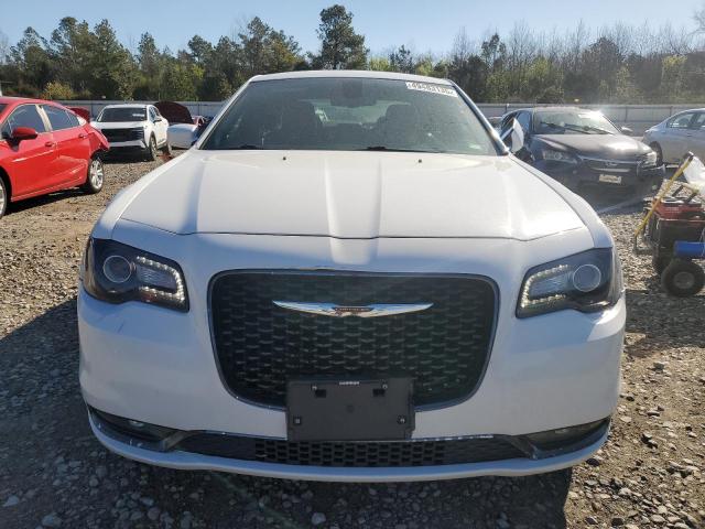 Photo 5 from auction – 2019 CHRYSLER 300 S with VIN 2C3CCAGG5KH635201