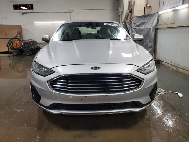 Photo 5 from auction – 2019 FORD FUSION SE with VIN 3FA6P0LU9KR143882