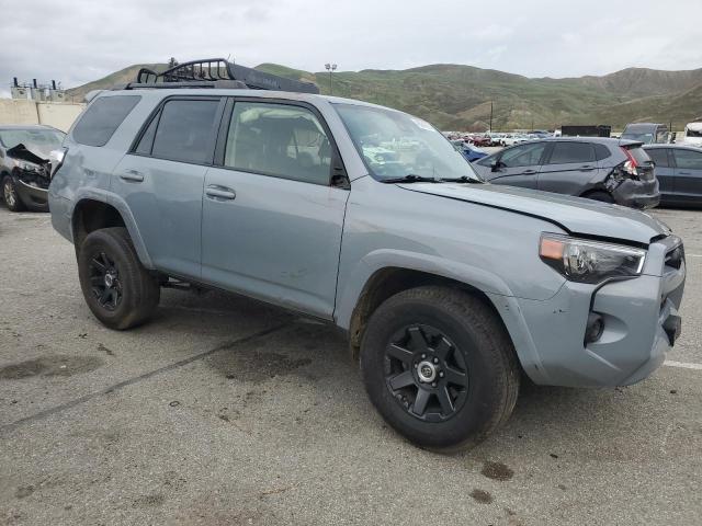 Photo 4 from auction – 2021 TOYOTA 4RUNNER SR with VIN JTEBU5JR7M5962369