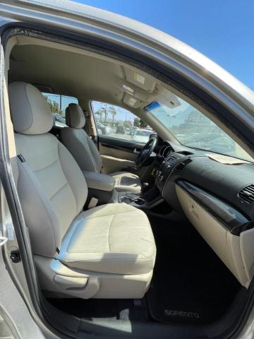 Photo 5 from auction – 2012 KIA SORENTO BA with VIN 5XYKT3A10CG304310