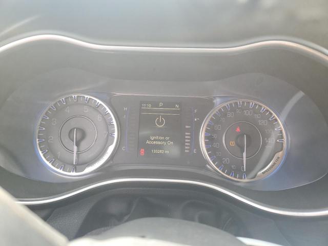 Photo 9 from auction – 2016 CHRYSLER 200 LIMITE with VIN 1C3CCCAG1GN165834