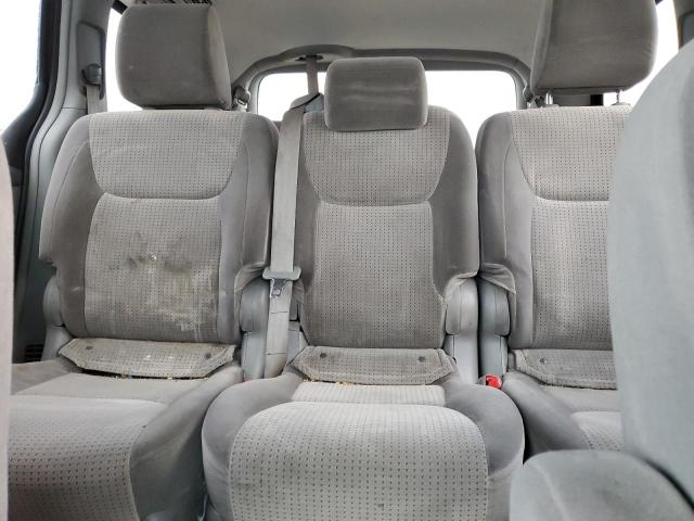 Photo 10 from auction – 2010 TOYOTA SIENNA CE with VIN 5TDKK4CC9AS323008