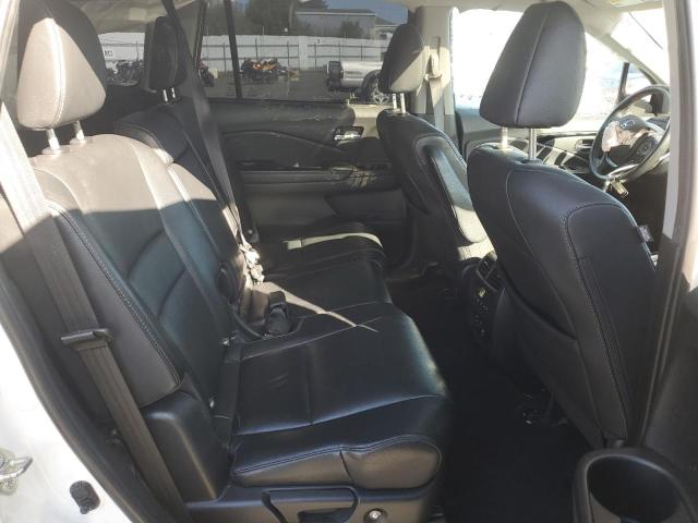 Photo 11 from auction – 2018 HONDA PILOT TOUR with VIN 5FNYF6H9XJB006169