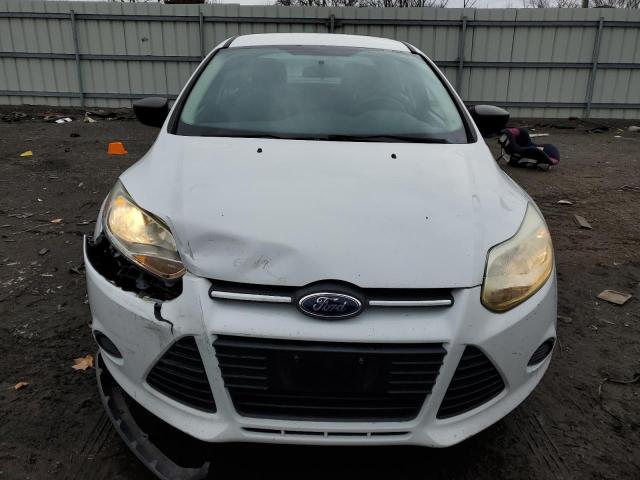 Снимка 5 от търг – 2014 FORD FOCUS S с VIN 1FADP3E28EL369824