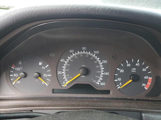 Photo 9 from auction – 1999 MERCEDES-BENZ E 320 with VIN WDBJF65H6XA858046