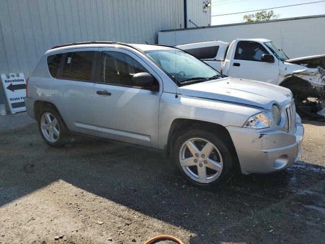 Photo 4 from auction – 2007 JEEP COMPASS LI with VIN 1J8FT57WX7D176560