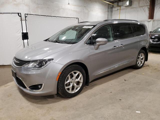 CHRYSLER PACIFICA T 2017 with VIN 2C4RC1BG5HR511347 - Photo from auction