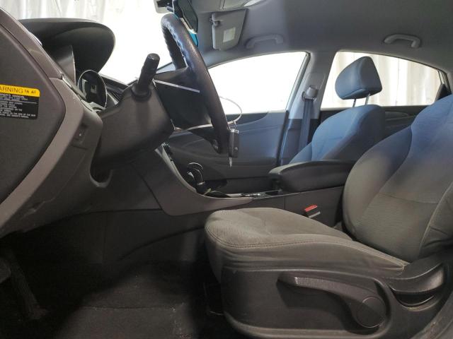 Photo 7 from auction – 2013 HYUNDAI SONATA HYB with VIN KMHEC4A46DA097478