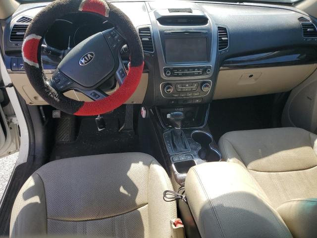 Photo 8 from auction – 2014 KIA SORENTO EX with VIN 5XYKUDA74EG535141