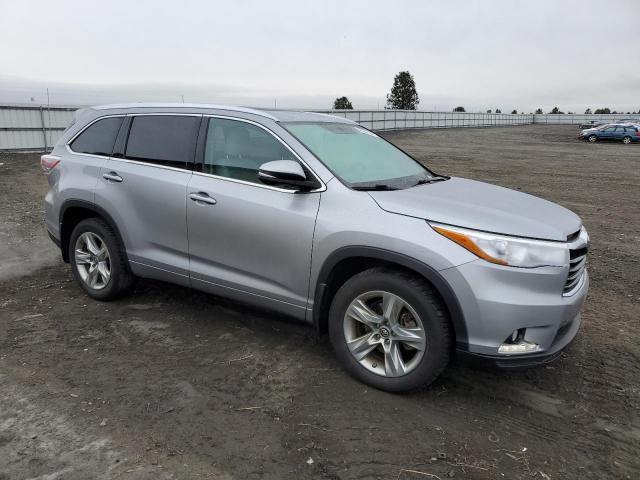 Снимка 4 от търг – 2016 TOYOTA HIGHLANDER с VIN 5TDDKRFH1GS348541