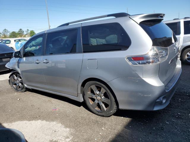 Photo 2 from auction – 2017 TOYOTA SIENNA SE with VIN 5TDXZ3DC0HS818945