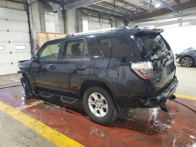 Photo 2 from auction – 2022 TOYOTA 4RUNNER SR with VIN JTEMU5JR5N6032104