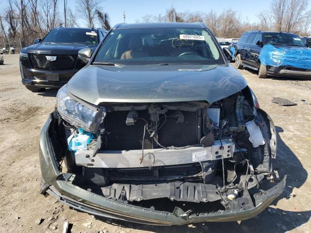 Photo 5 from auction – 2017 TOYOTA HIGHLANDER with VIN 5TDYZRFH3HS200034