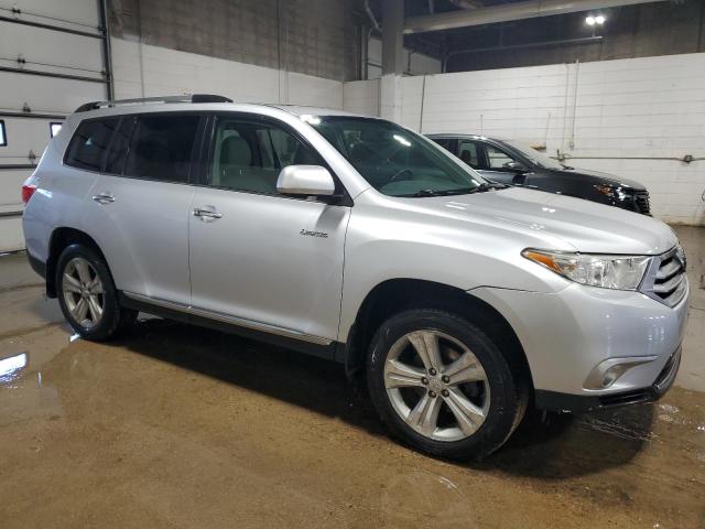 Photo 4 from auction – 2013 TOYOTA HIGHLANDER with VIN 5TDDK3EH8DS186286