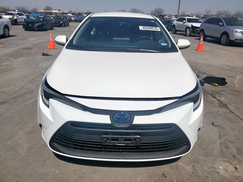 Photo 5 from auction – 2023 TOYOTA COROLLA LE with VIN JTDBCMFE5P3015225