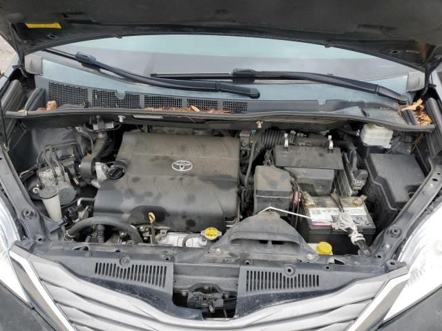 Photo 12 from auction – 2014 TOYOTA SIENNA XLE with VIN 5TDYK3DC5ES460374