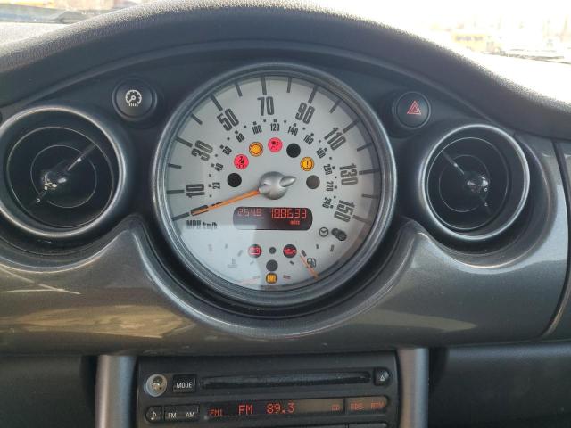 Photo 9 from auction – 2005 MINI COOPER with VIN WMWRC33555TK60694