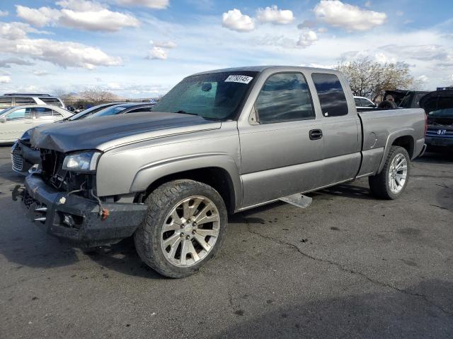 CHEVROLET SILVERADO 2006 with VIN 2GCEK19B061137642 - Photo from auction
