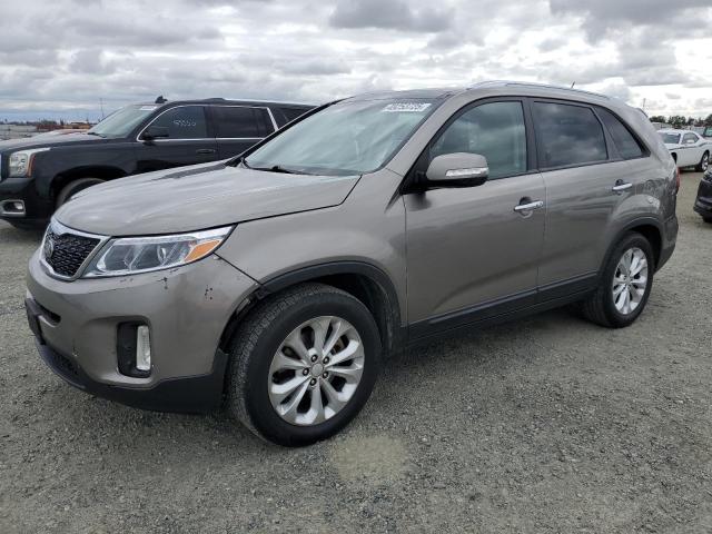 KIA SORENTO EX 2015 with VIN 5XYKU4A73FG659239 - Photo from auction