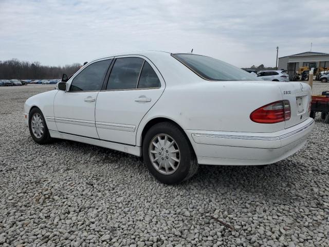 Photo 2 from auction – 2000 MERCEDES-BENZ E 320 with VIN WDBJF65J4YB156192