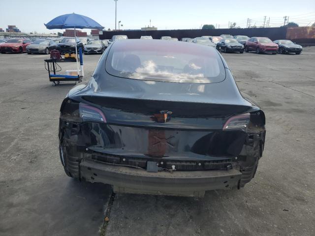 Снимка 6 от търг – 2018 TESLA MODEL 3 с VIN 5YJ3E1EA1JF003255