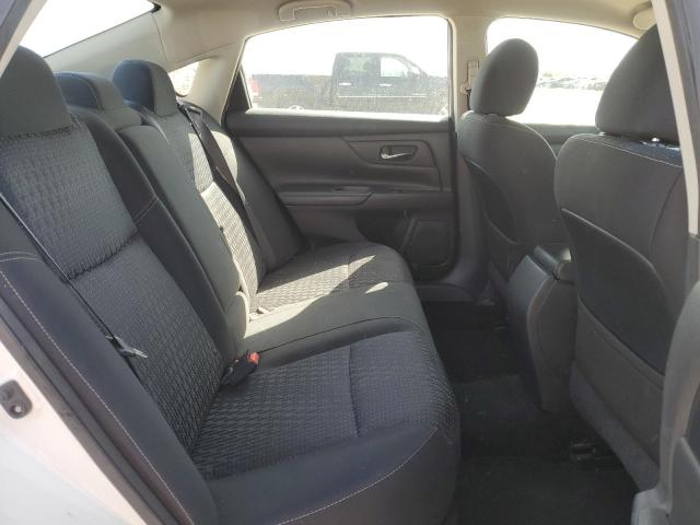 Photo 11 from auction – 2016 NISSAN ALTIMA 2.5 with VIN 1N4AL3AP4GN327092