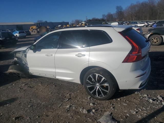 Photo 2 from auction – 2023 VOLVO XC60 PLUS with VIN YV4L12RW8P1203930