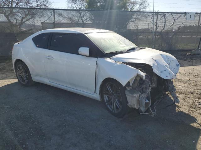 Снимка 4 от търг – 2011 TOYOTA SCION TC с VIN JTKJF5C74B3022683