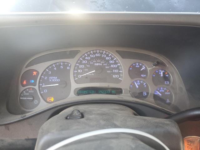 Photo 9 from auction – 2005 GMC NEW SIERRA with VIN 2GTEK19BX51292200