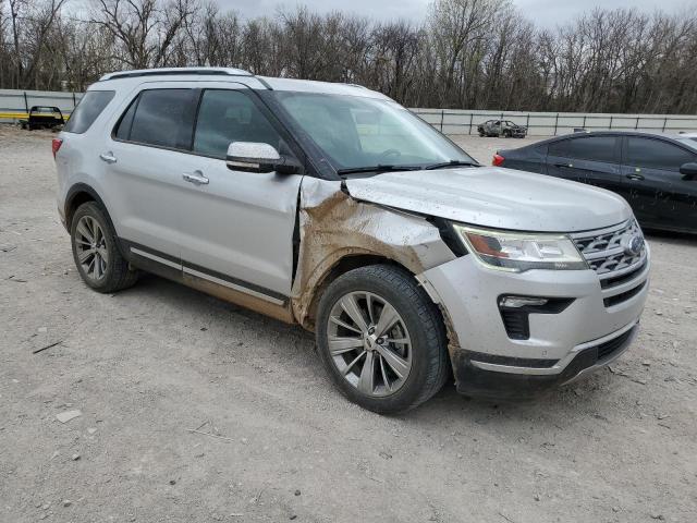 Photo 4 from auction – 2018 FORD EXPLORER L with VIN 1FM5K7F84JGB10995