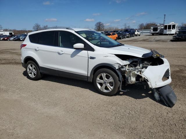 Photo 4 from auction – 2016 FORD ESCAPE SE with VIN 1FMCU9GX4GUA15303